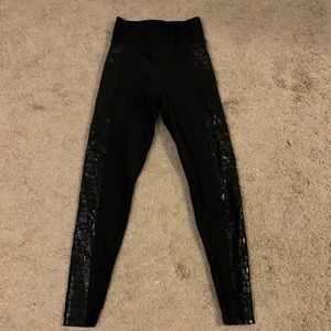Ultracor black leggings size s